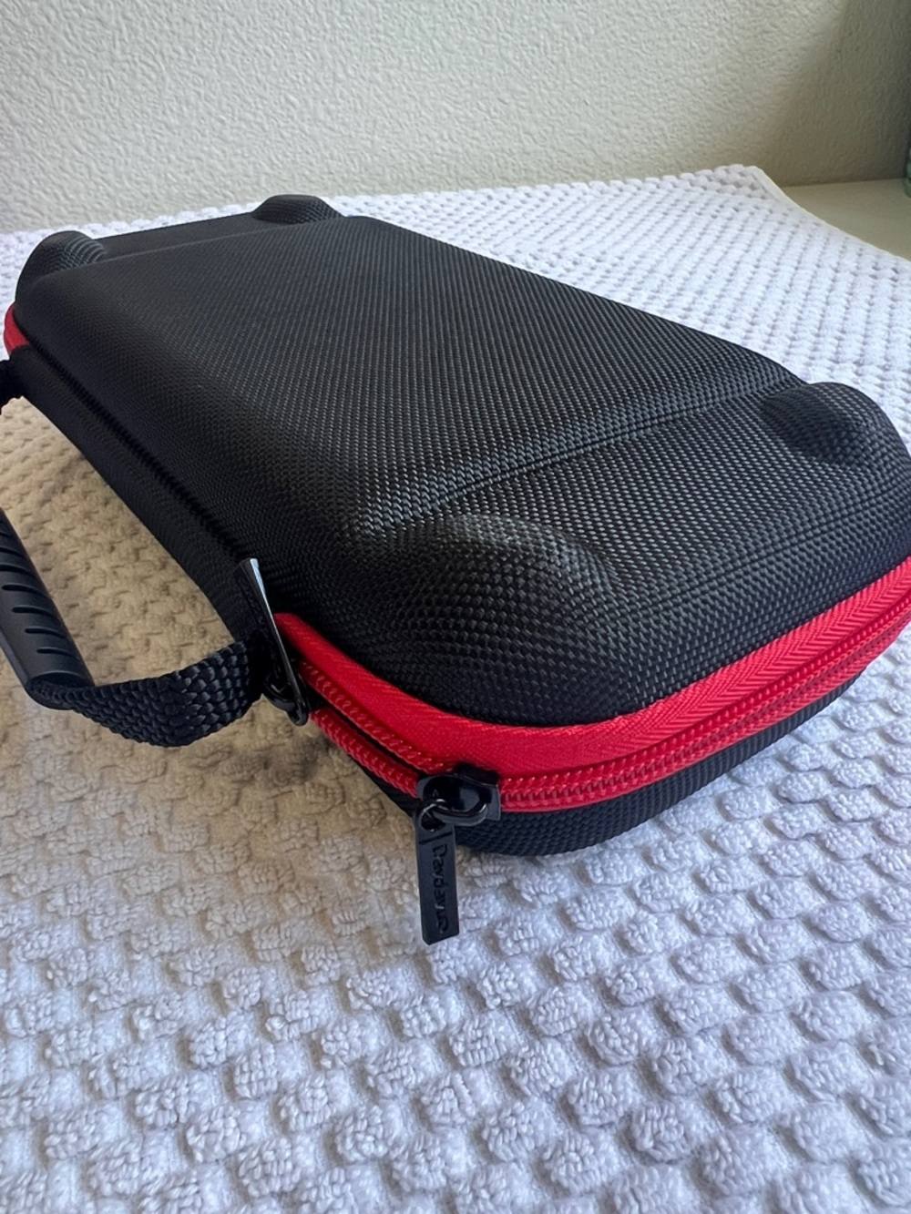 Nintendo Switch 1 Hard Case in excellent condition